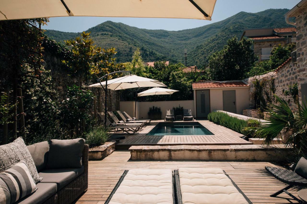 Palazzo Sbutega Bed & Breakfast Kotor Dış mekan fotoğraf