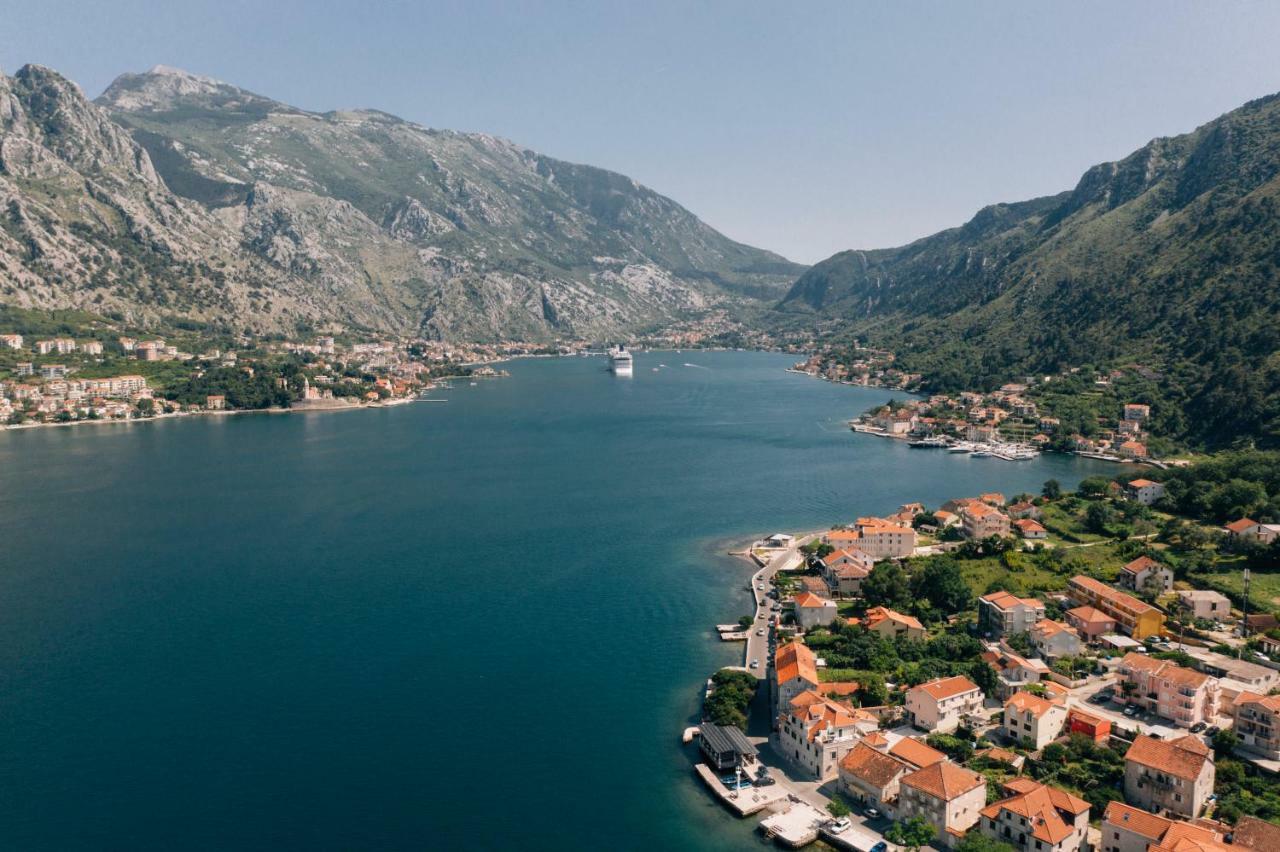 Palazzo Sbutega Bed & Breakfast Kotor Dış mekan fotoğraf